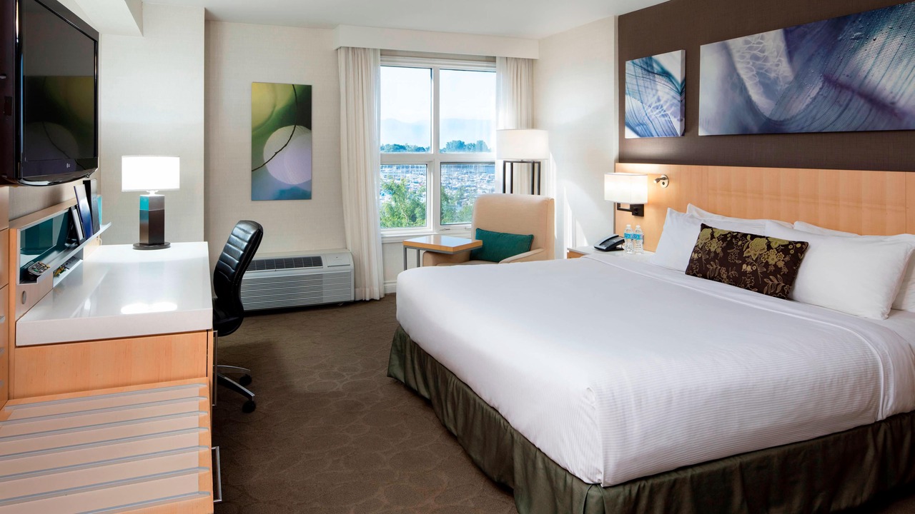 Photo of Bedroom in Kelowna Central Business District