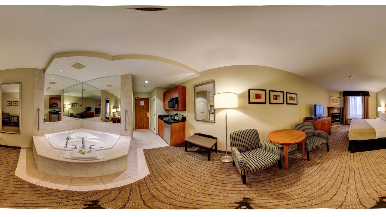 Photo of Livingroom in Guelph
