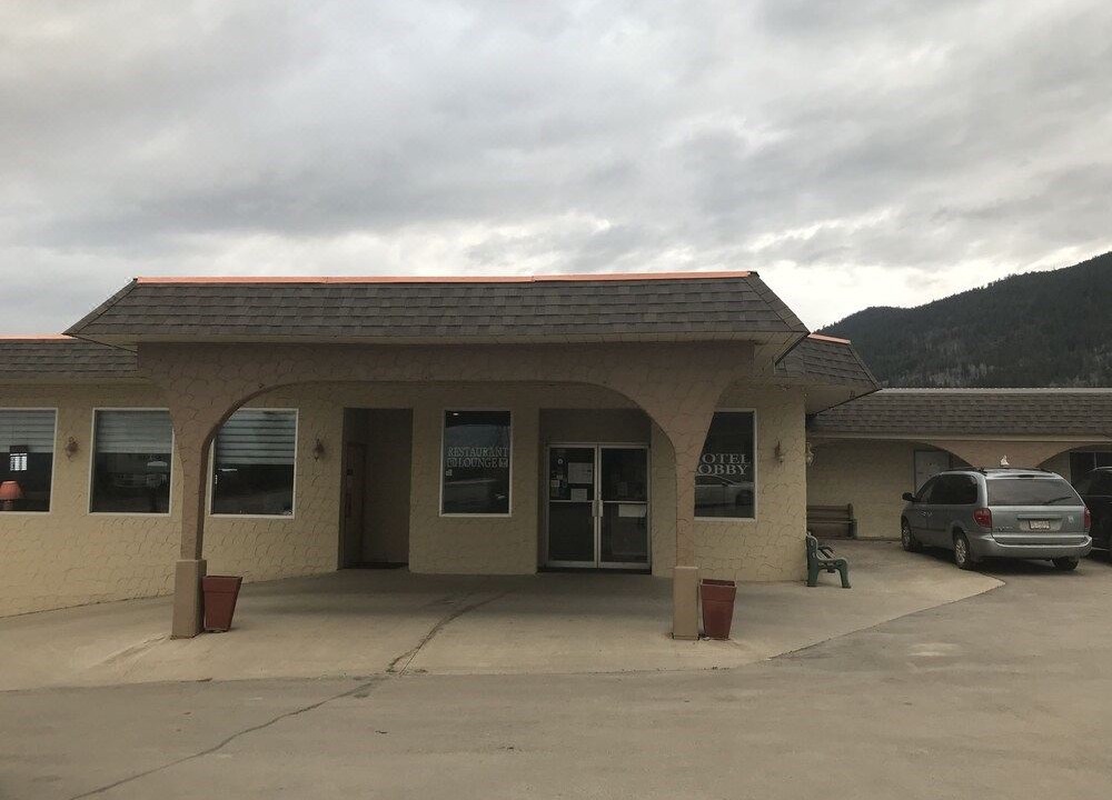 Photo of Buildings in Creston