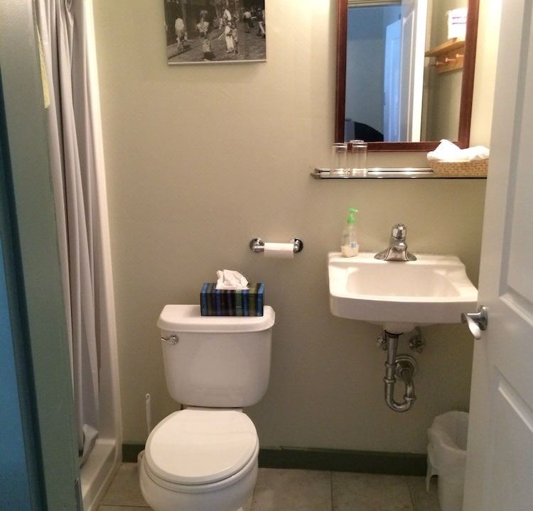 Photo of Bathroom in Okanagan-Similkameen