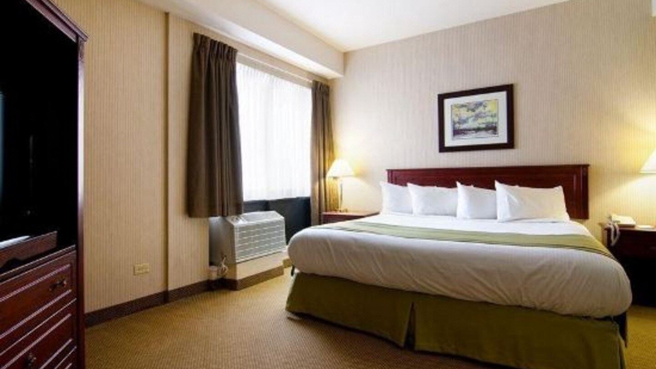 Photo of Bedroom in Terra Nova