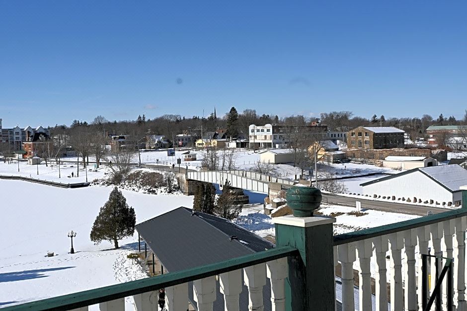 Photo of Others in Gananoque