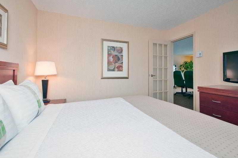Photo of Bedroom in Laval