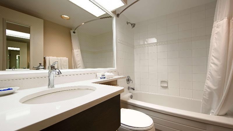 Photo of Bathroom in Trail