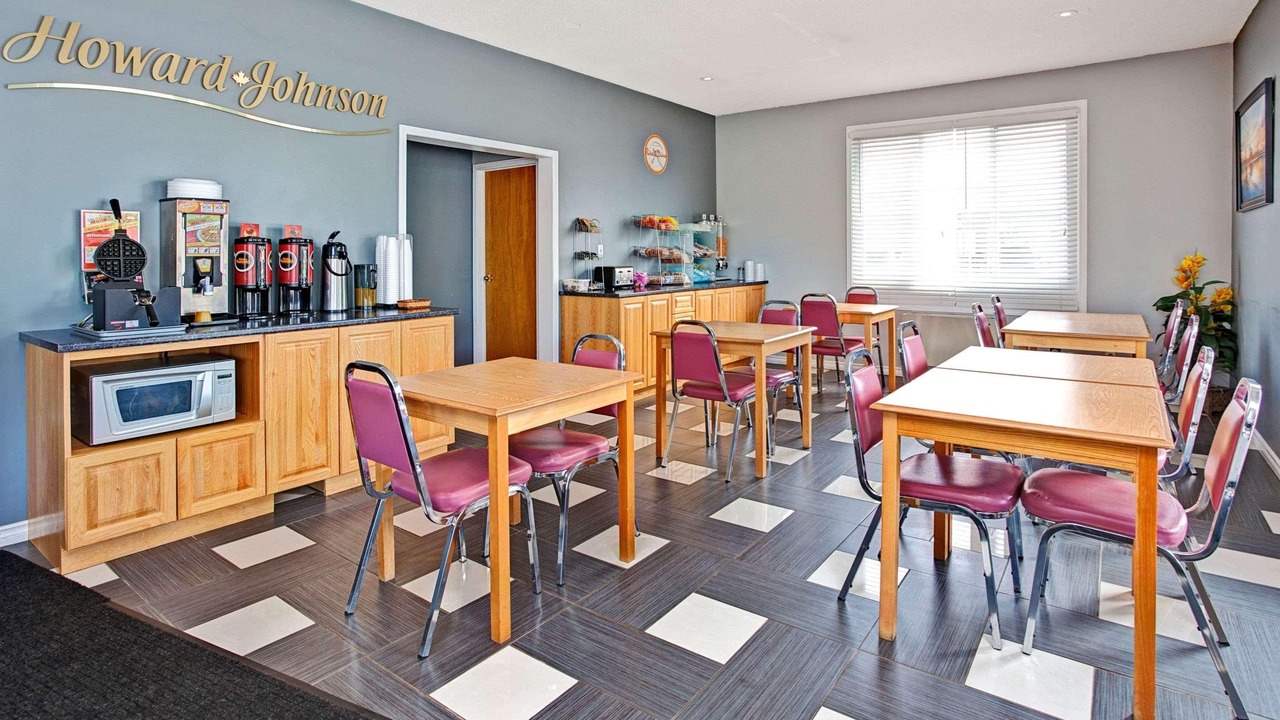 Photo of Livingroom in Gananoque