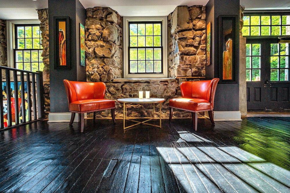 Photo of Livingroom in Wakefield