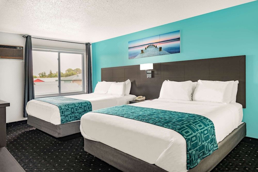 Photo of Bedroom in Gananoque