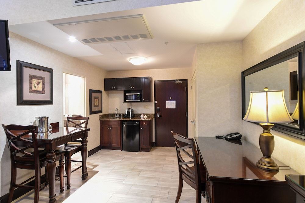 Photo of Livingroom in Merritton