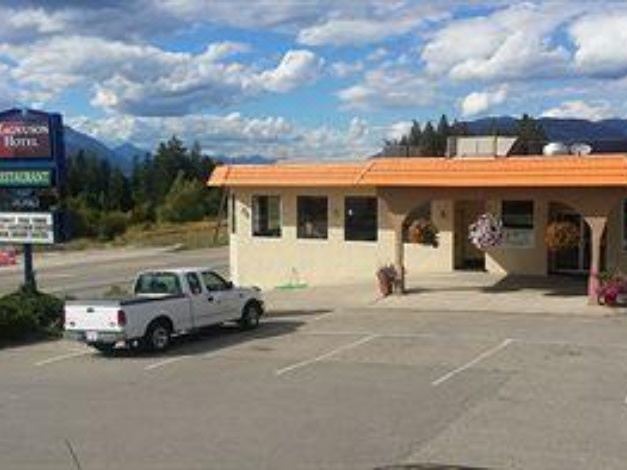 Photo of Buildings in Creston