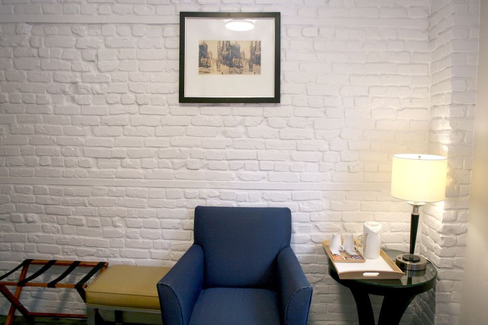Photo of Livingroom in Gay Village