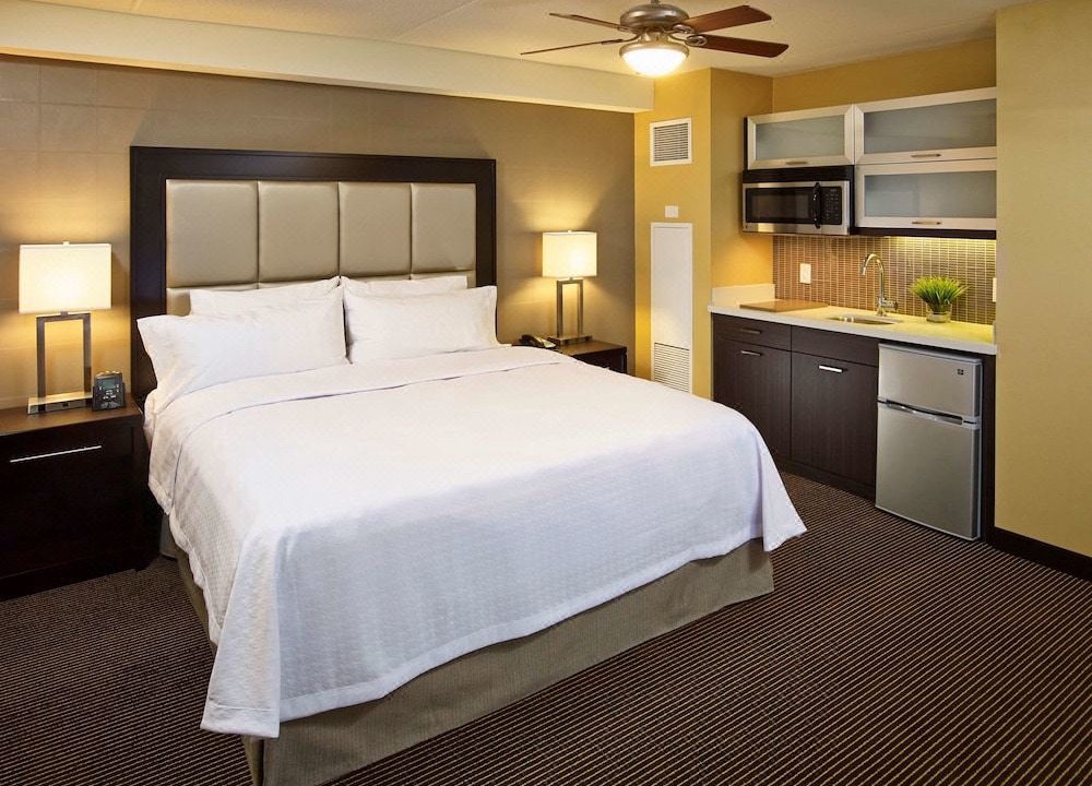 Photo of Bedroom in Central Hamilton