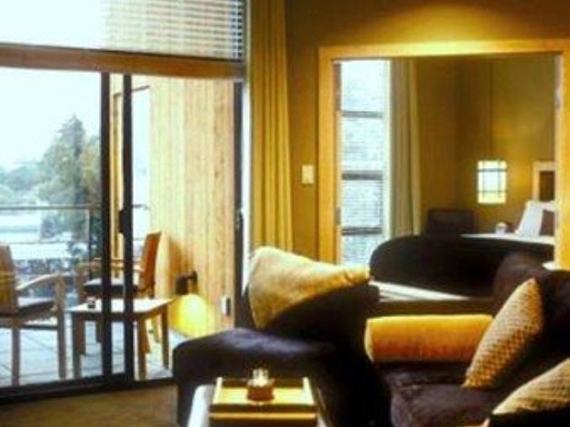 Photo of Livingroom in Brentwood Bay