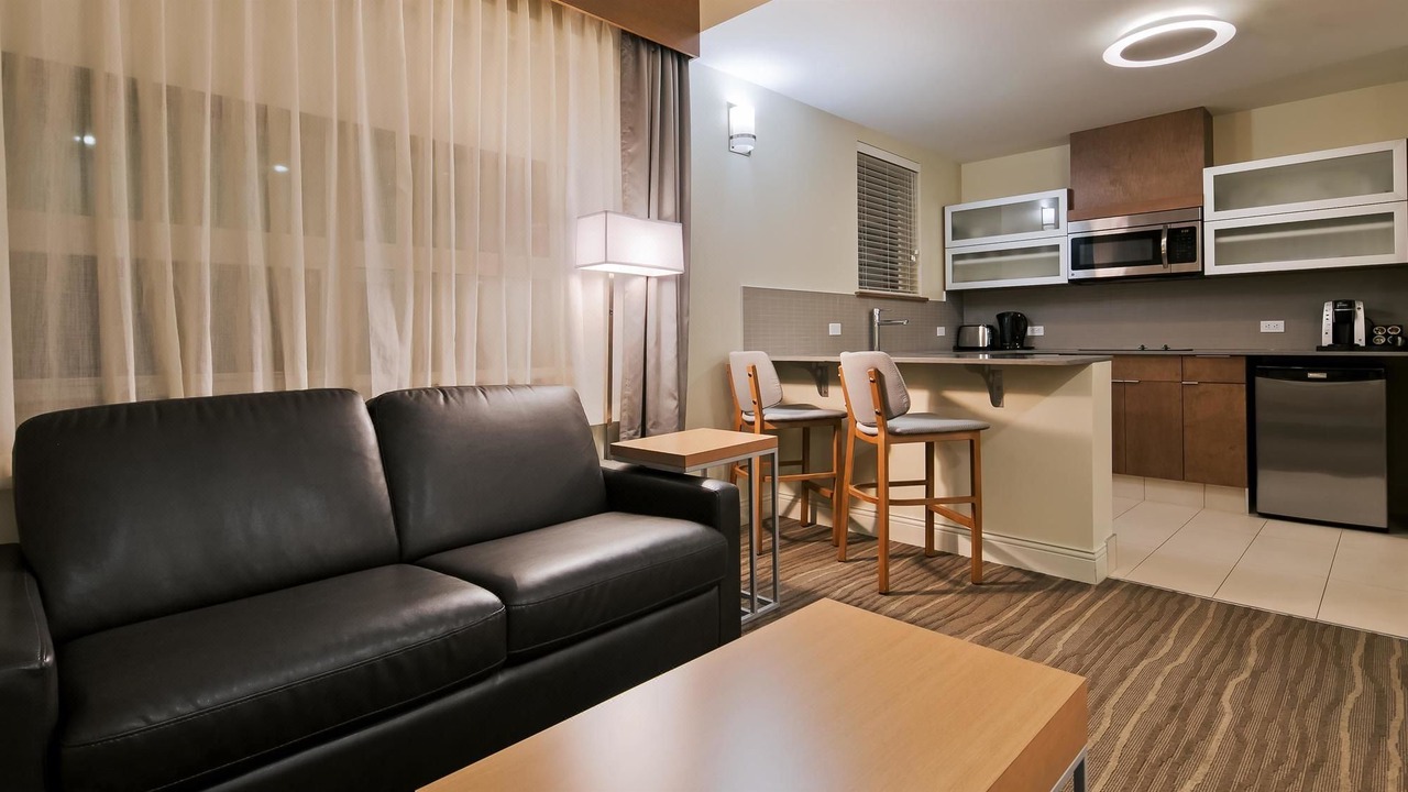 Photo of Livingroom in Fort McMurray