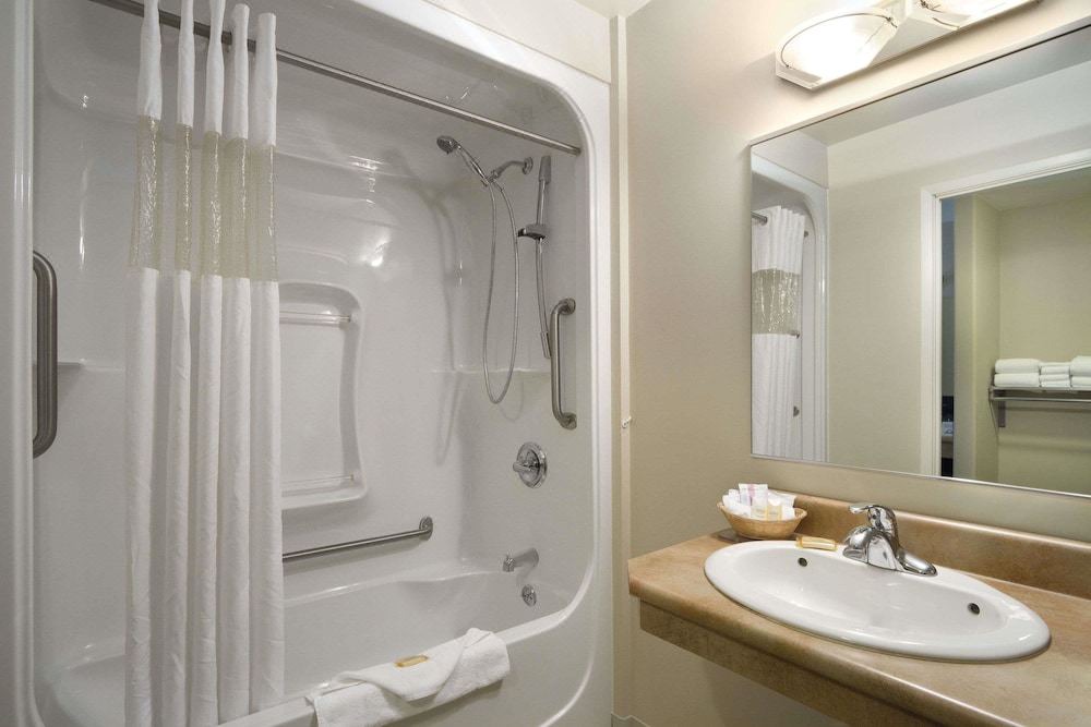 Photo of Bathroom in Thunder Bay