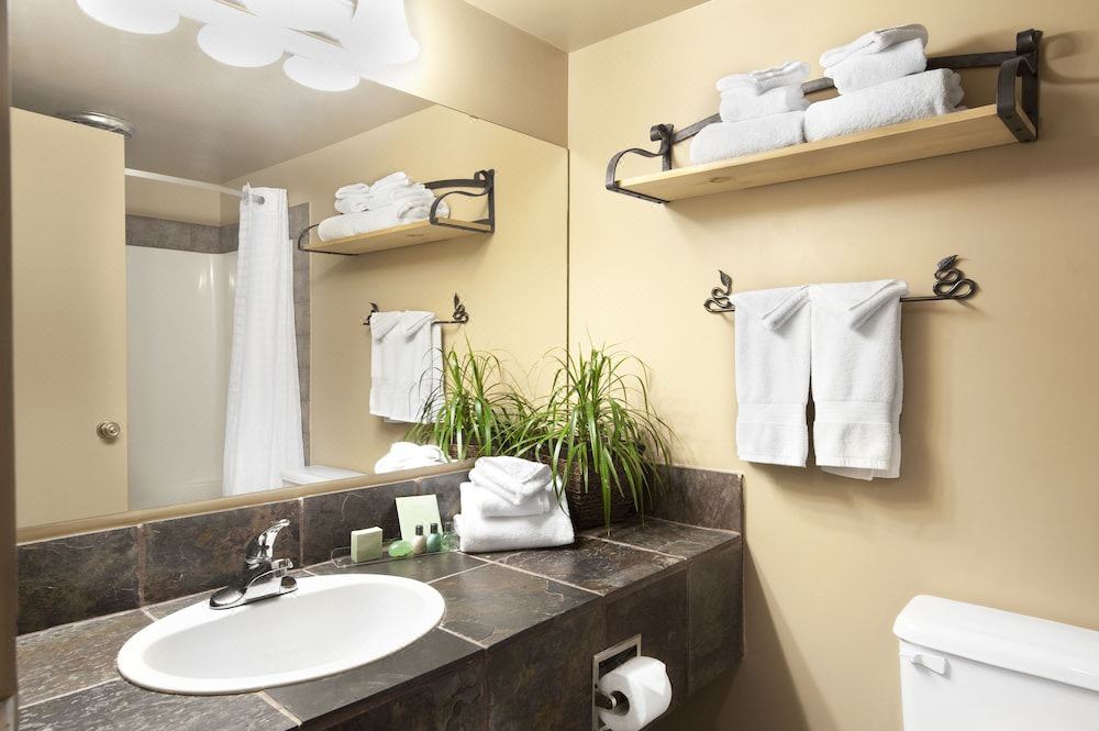 Photo of Bathroom in Jasper