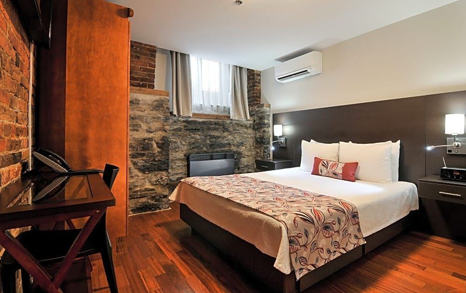 Photo of Bedroom in Gay Village
