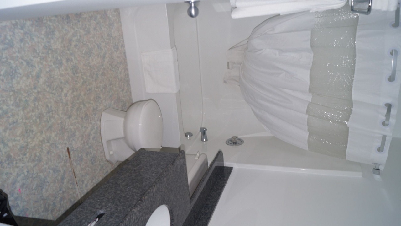 Photo of Bathroom in Gananoque