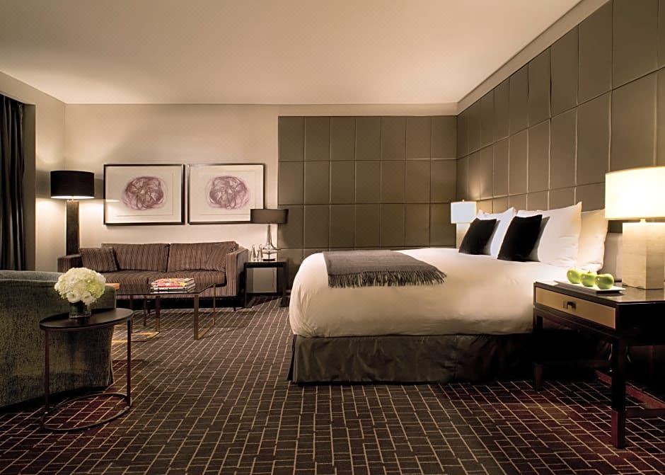 Photo of Bedroom in Bloor-Yorkville