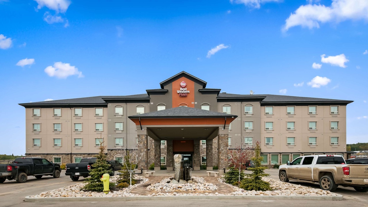 Photo of Buildings in Drayton Valley