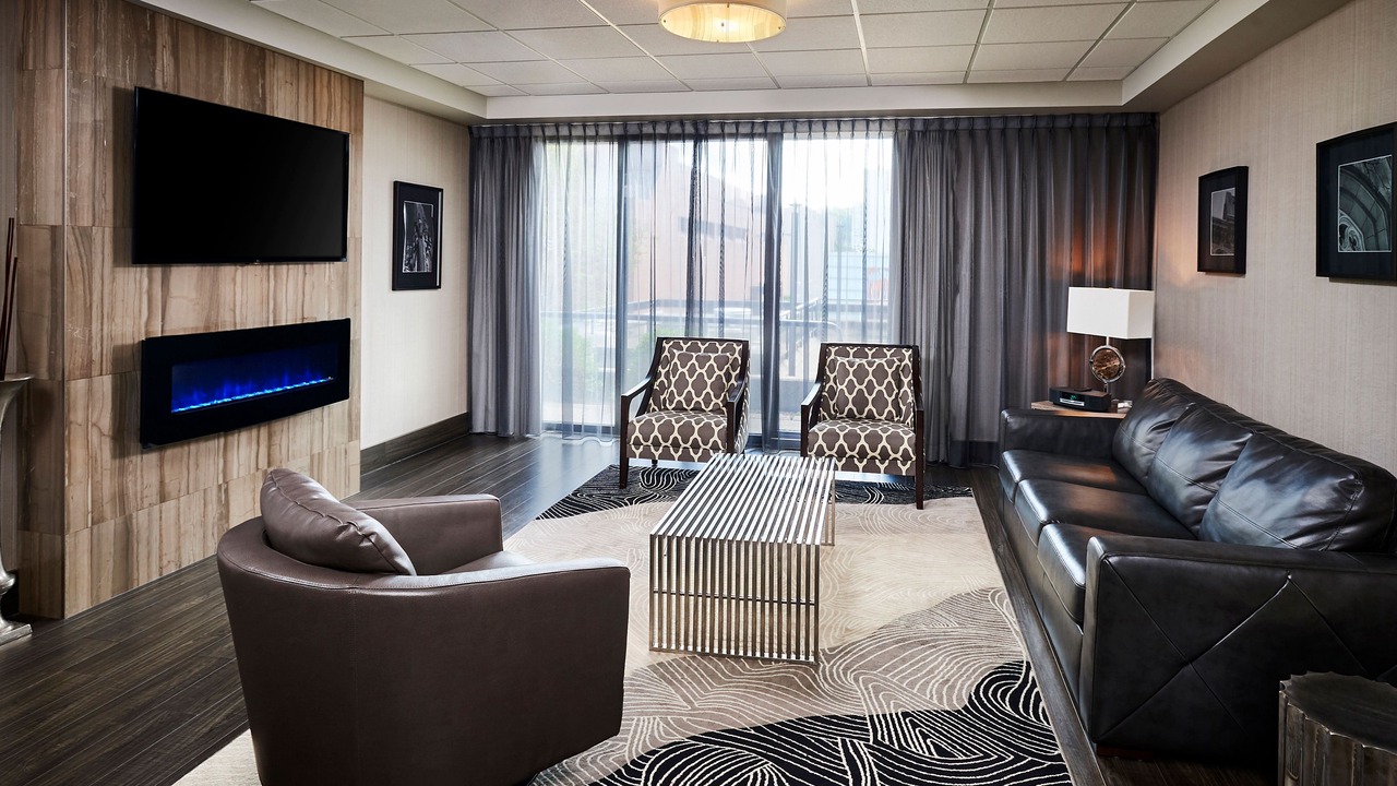 Photo of Livingroom in Central Hamilton