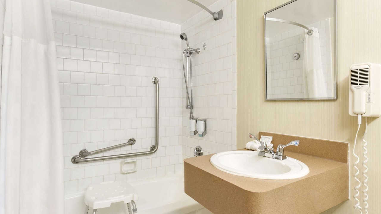 Photo of Bathroom in Belleville
