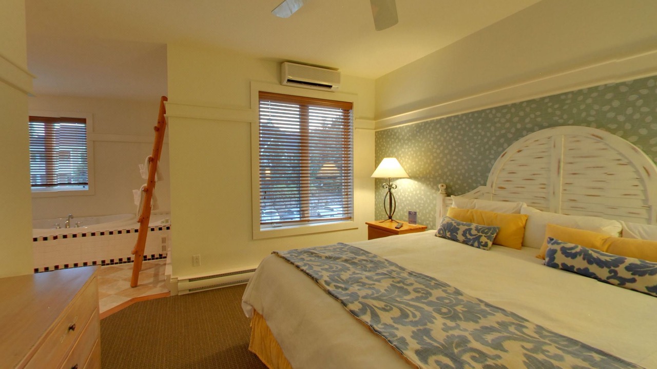 Photo of Bedroom in Mont-Tremblant