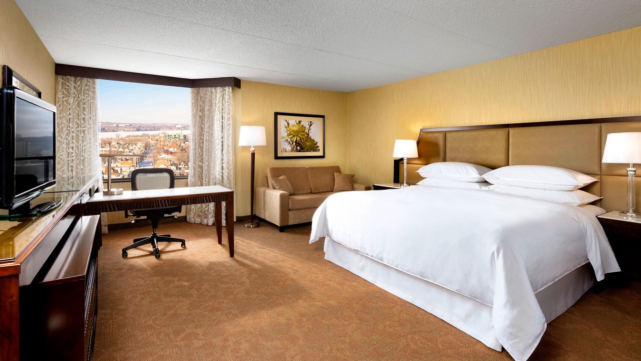 Photo of Bedroom in Central Hamilton