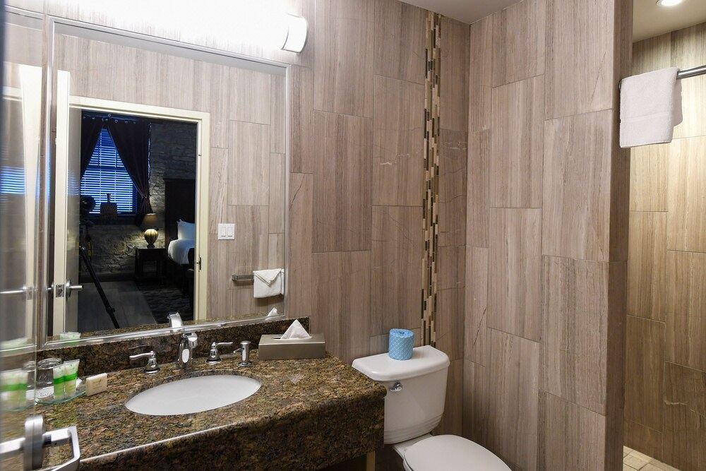 Photo of Bathroom in Merritton