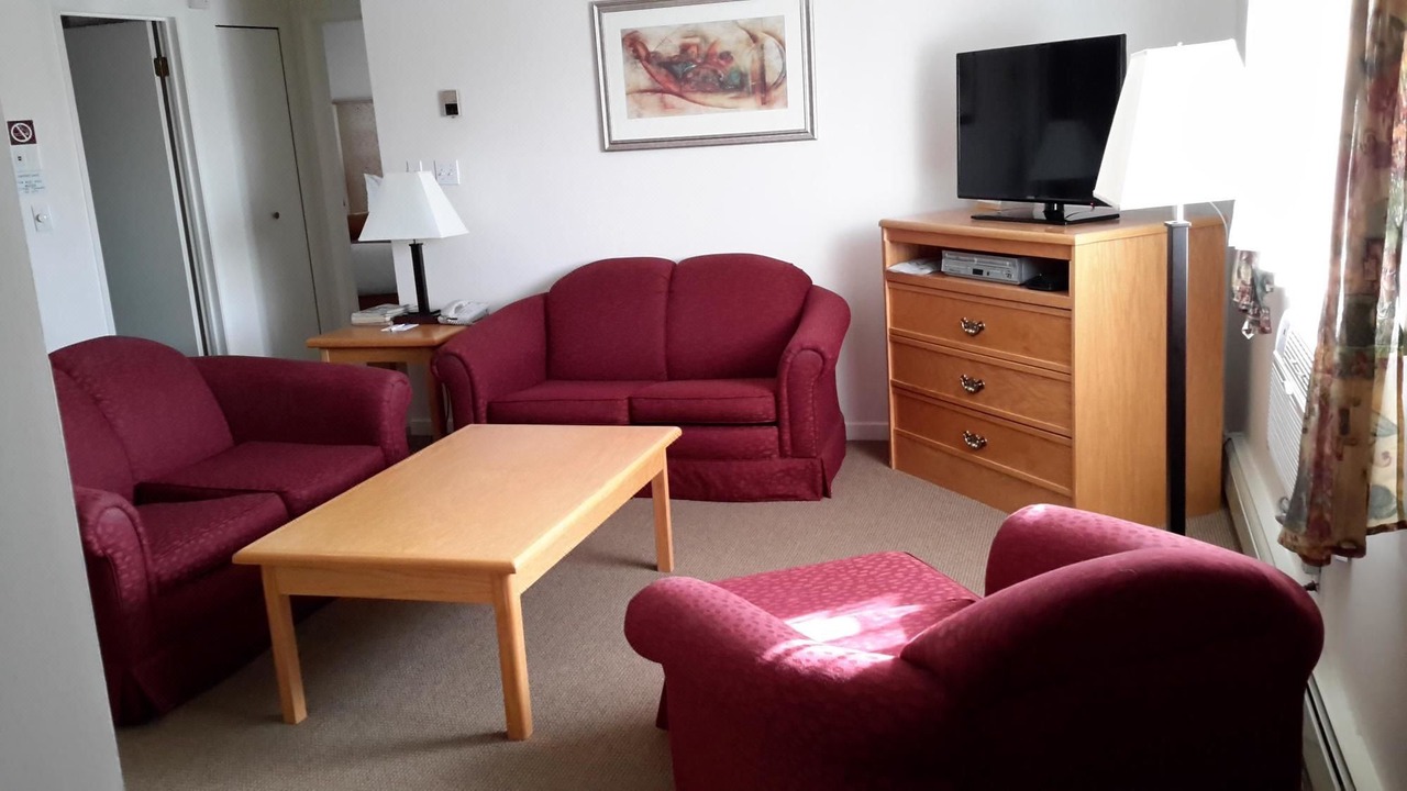 Photo of Livingroom in Quesnel