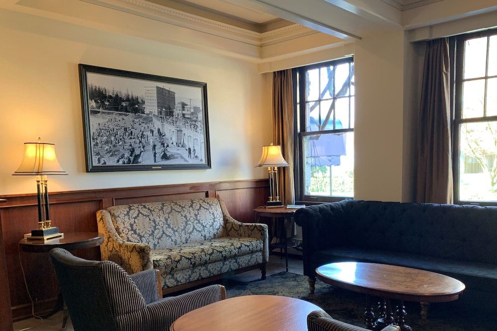 Photo of Livingroom in West End