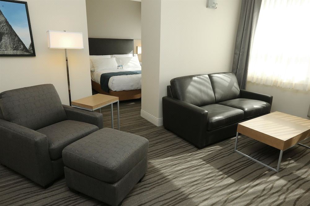 Photo of Livingroom in Fort McMurray