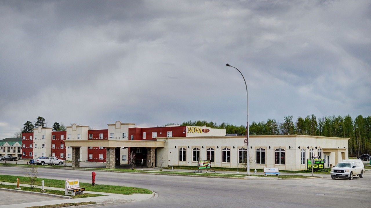 Photo of Buildings in Edson