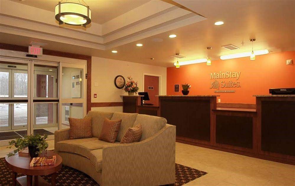 Photo of Livingroom in Sherwood Park