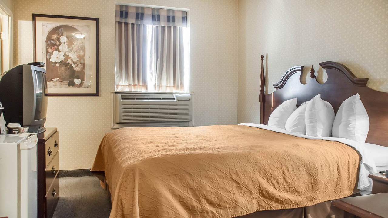 Photo of Bedroom in Orillia