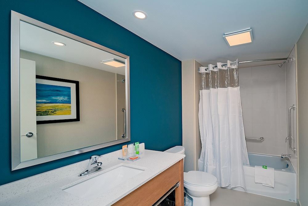 Photo of Bathroom in Fallsview