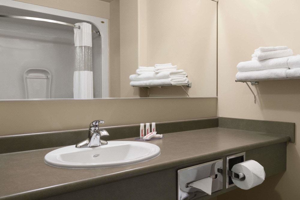 Photo of Bathroom in Thunder Bay