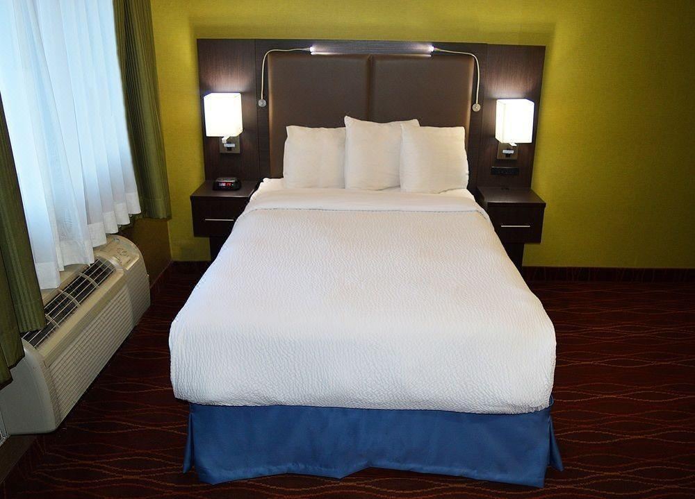 Photo of Bedroom in Downtown Ottawa