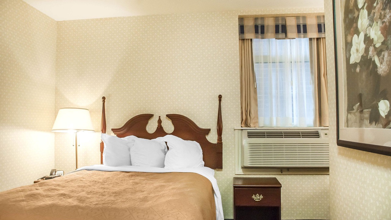 Photo of Bedroom in Orillia