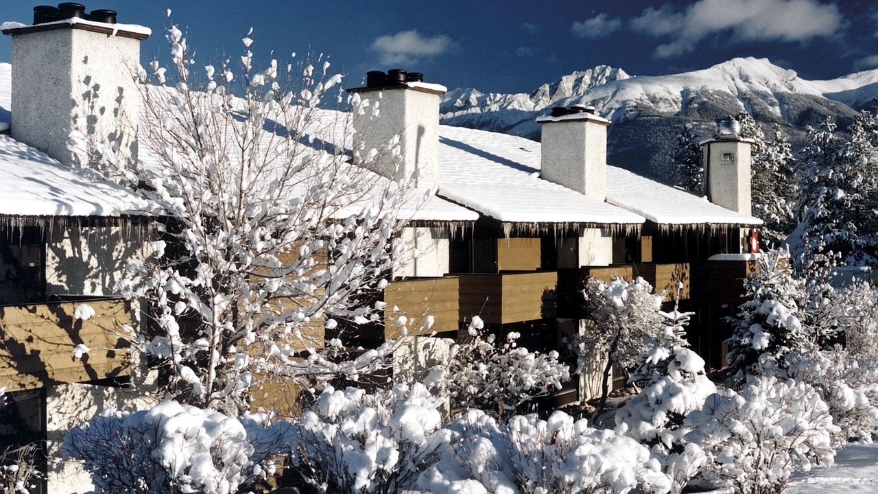 Photo of Buildings in Jasper