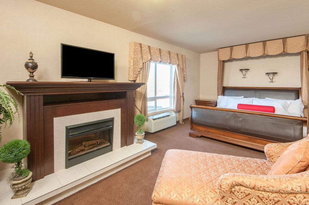 Photo of Livingroom in Drumheller