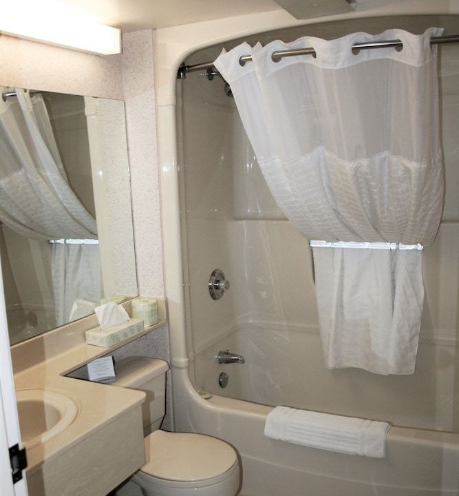 Photo of Bathroom in Swift Current