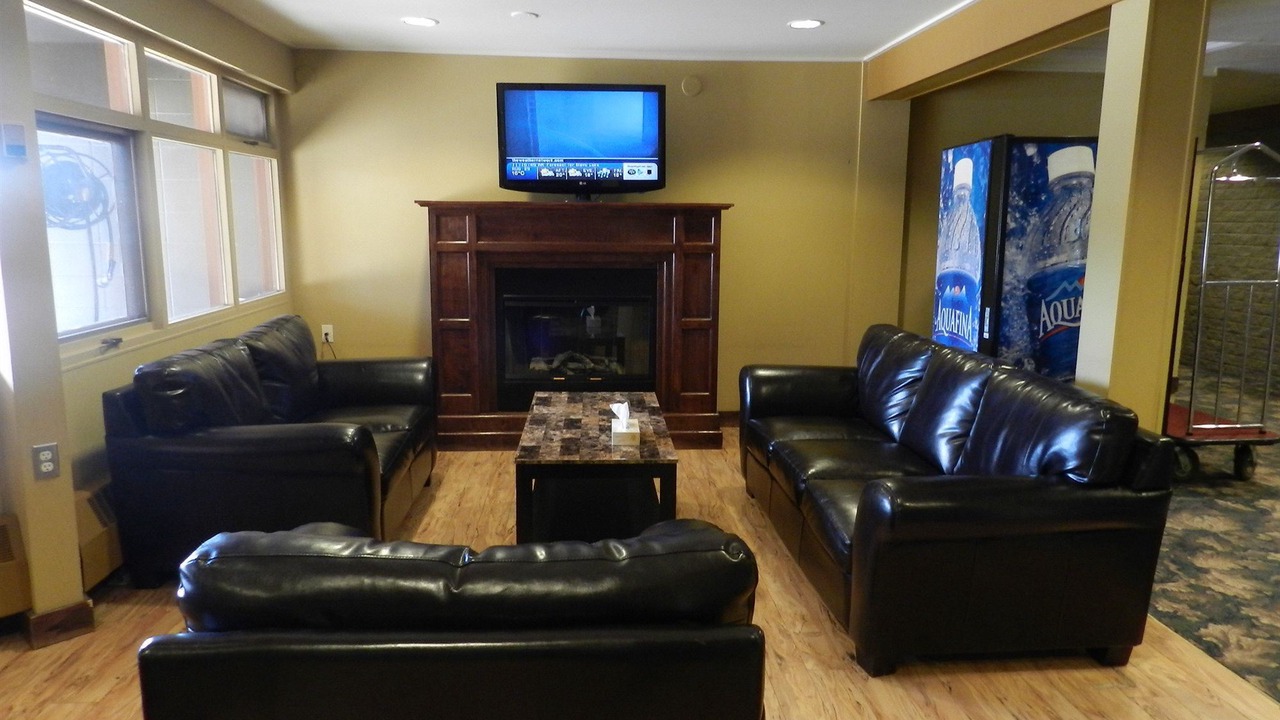 Photo of Livingroom in Slave Lake