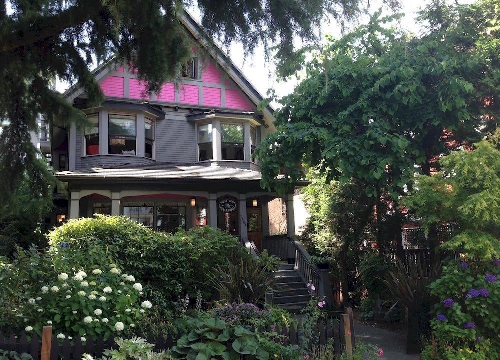Photo of Buildings in West End