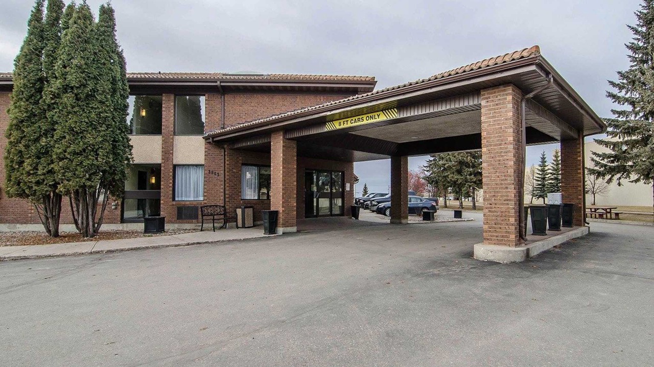Photo of Buildings in Prince Albert