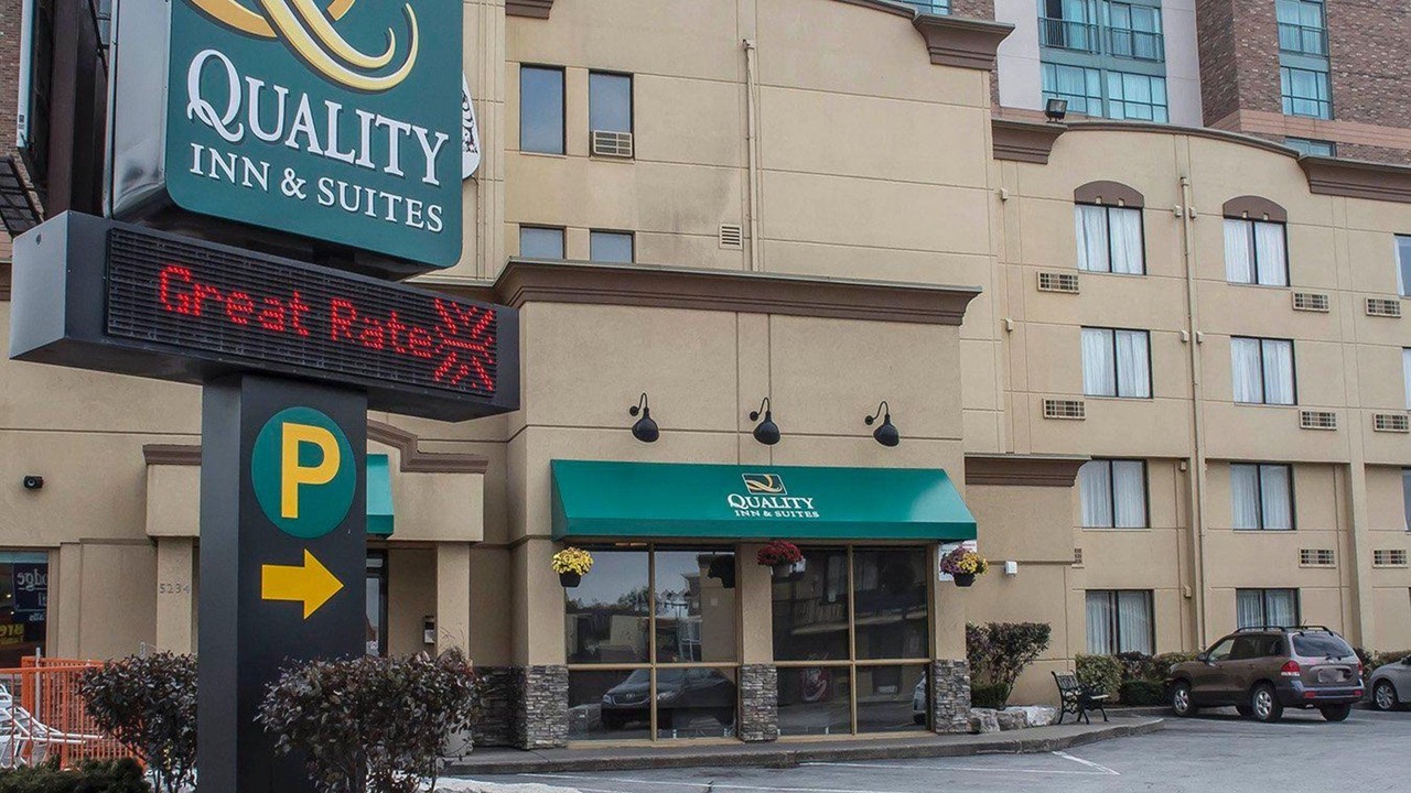 Photo of Buildings in Fallsview