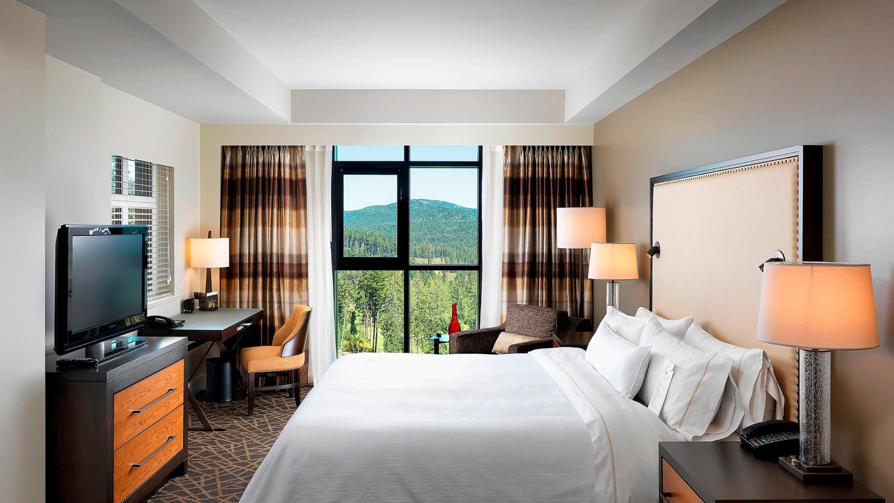 Photo of Bedroom in Bear Mountain Resort