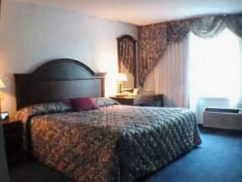 Photo of Bedroom in Fallsview