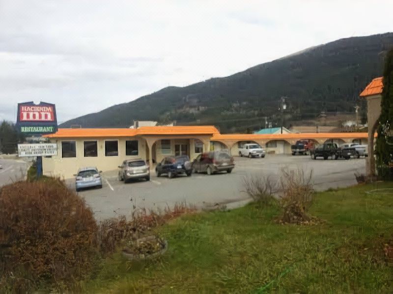 Photo of Buildings in Creston