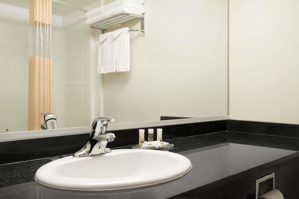 Photo of Bathroom in Langley
