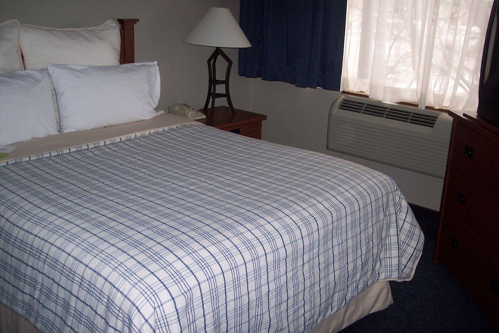 Photo of Bedroom in Thorold